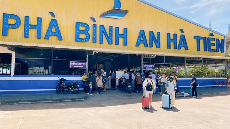 ben-pha-binh-an-ha-tien-di-phu-quoc-bai-vong