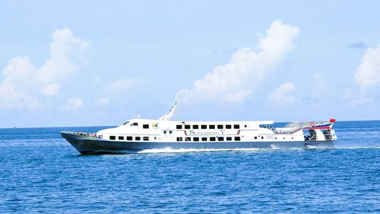 tau-cao-toc-superdong-v-di-phu-quoc