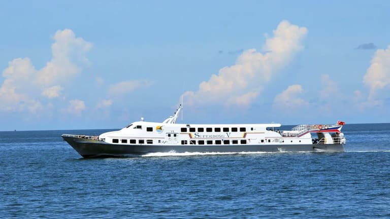 tau-superdong-phu-quoc-tho-chu